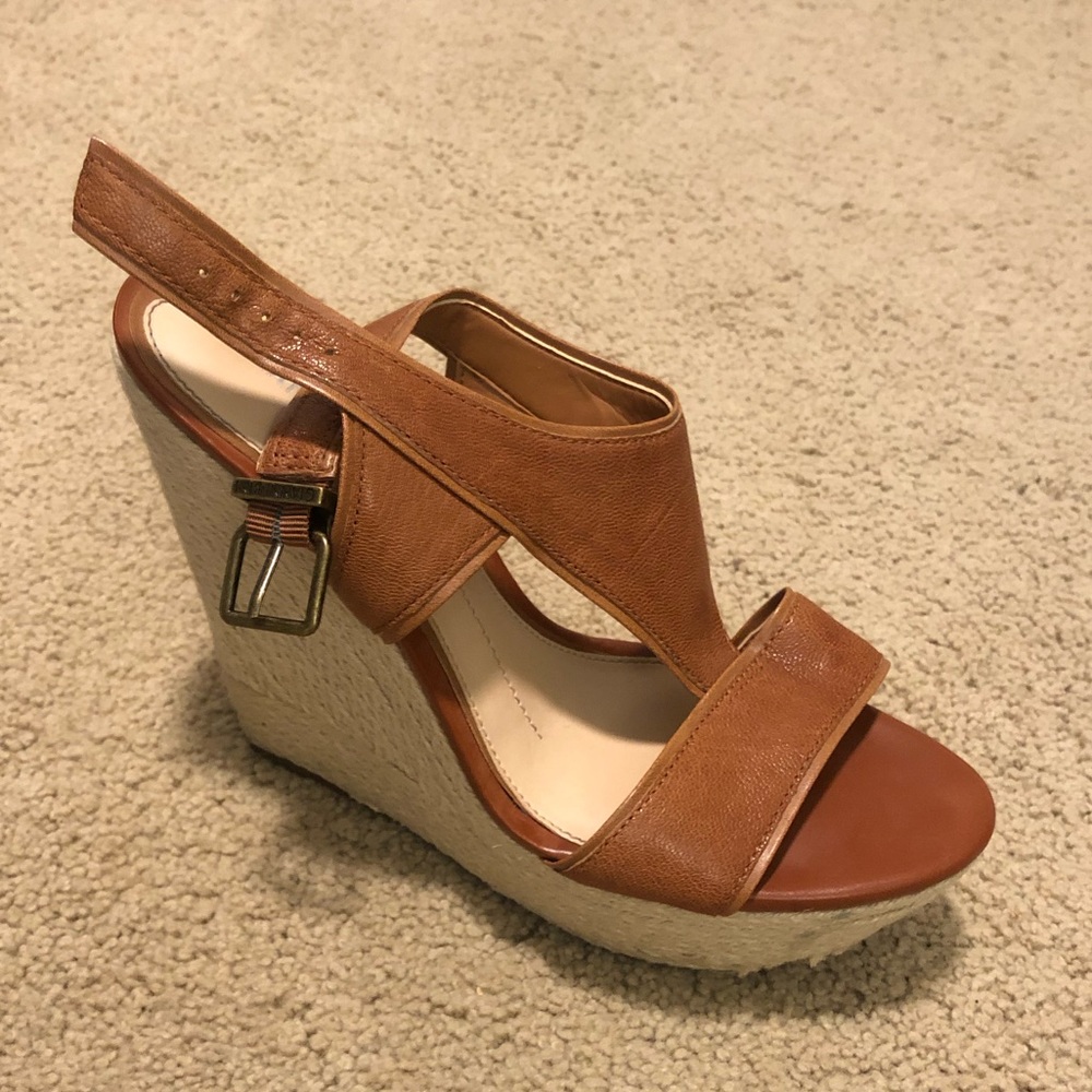 Brown wedges